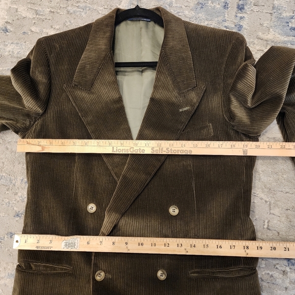 Men's Brown Double-Breasted Blazer - Picture 13 of 16